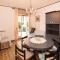Nice Apartment In Chatillon With Wifi