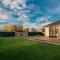 Cosy and Modern spacious home - Blenheim