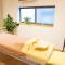 Sleeps 9 / Near Expo & USJ / 3min Sta / 2 Bath