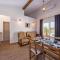 Awesome Apartment In Smrika With Wifi - Šmrika