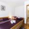 Gorgeous Home In Selce With Wifi