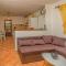 2 Bedroom Amazing Home In Nedescina