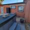 Hacienda Harmony Mid Century Gem with Hottub and Views - تونتي ناين بالمز