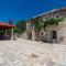 2 Bedroom Lovely Home In Blato