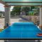 3 Bedroom Nice Home In Plovanija