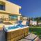 Beautiful Home In Seget Vranjca