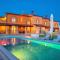 Nice Home In Hr-52215 Vodnjan