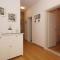Three-Bedroom Apartment In Racisce