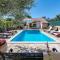Lovely Apartment In Pula With Wifi - Pula