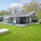 Amazing Home In Juelsminde With Sauna - Sønderby