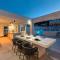 Gorgeous Home In Preko