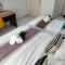 Cyberia Crescent - 3 bedroom 8 Pax