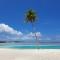Beach Heaven Maldives - Golden Turtle Guest House - Huraa