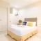 UrbanView at Lacson Street Bacolod City by RedDoorz