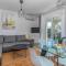2 Bedroom Lovely Apartment In Dramalj