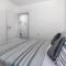 2 Bedroom Lovely Apartment In Dramalj