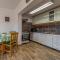 Gorgeous Home In Pomer With Wifi