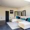 Luxury 4-Bedroom High-End Home, Includes Jacuzzi and Pool Table - 诺斯伍德