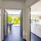 Luxury 4-Bedroom High-End Home, Includes Jacuzzi and Pool Table - 诺斯伍德
