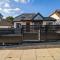 Luxury 4-Bedroom High-End Home, Includes Jacuzzi and Pool Table - 诺斯伍德
