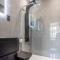 Luxury 4-Bedroom High-End Home, Includes Jacuzzi and Pool Table - 诺斯伍德