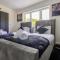Luxury 4-Bedroom High-End Home, Includes Jacuzzi and Pool Table - 诺斯伍德