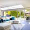 Luxury 4-Bedroom High-End Home, Includes Jacuzzi and Pool Table - 诺斯伍德