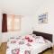 Nice Apartment In Poljica