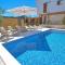 Lovely Home In Brodarica