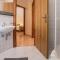 Lovely Apartment In Porec With Wifi - 波雷奇