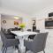 Gorgeous Home In Runovici With Kitchen - Runović