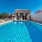 Three-Bedroom Holiday Home In Galovac