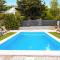 Stunning Home In Seline With Wifi