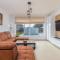 3 Bedroom Beautiful Home In Segotici