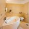Nice Apartment In Viskovo With Wifi