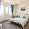 Three-Bedroom Apartment In Rogoznica