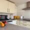 Stylish 1 Bedroom Flat with Parking in Oxford