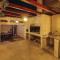 Three-Bedroom Apartment In Kastel Gomilica