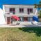 3 Bedroom Nice Apartment In Klenovica