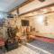Seven-Bedroom Holiday Home In Dicmo - Osoje