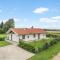 3 Bedroom Cozy Home In Bogø By