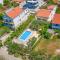 Awesome Home In Srima With Jacuzzi - سريما