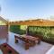 Stunning Apartment In Galizana