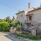 1 Bedroom Amazing Apartment In Funtana