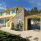 6 Bedroom Cozy Home In Pazin