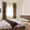 Three-Bedroom Apartment In Kastel Gomilica