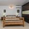 One-Bedroom Apartment In Vir