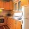 Two-Bedroom Apartment In Ploce