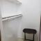Walkable Cozy Downtown Studio, FREE Bikes to use - كولومبوس