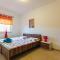 Three-Bedroom Holiday Home In Galizana